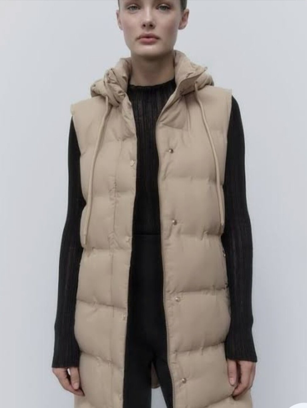 ZARA hooded puffer vest mid